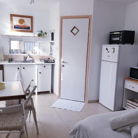 כרמונ'ס פטיו - Carmona'S Patio Apartment เอลัต ห้อง รูปภาพ