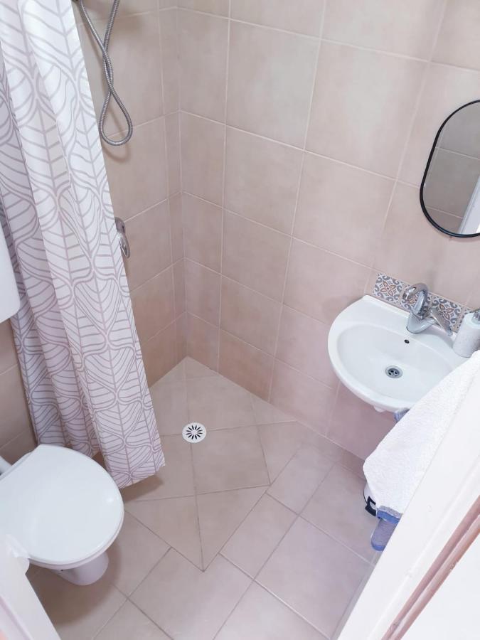 כרמונ'ס פטיו - Carmona'S Patio Apartment เอลัต ห้อง รูปภาพ